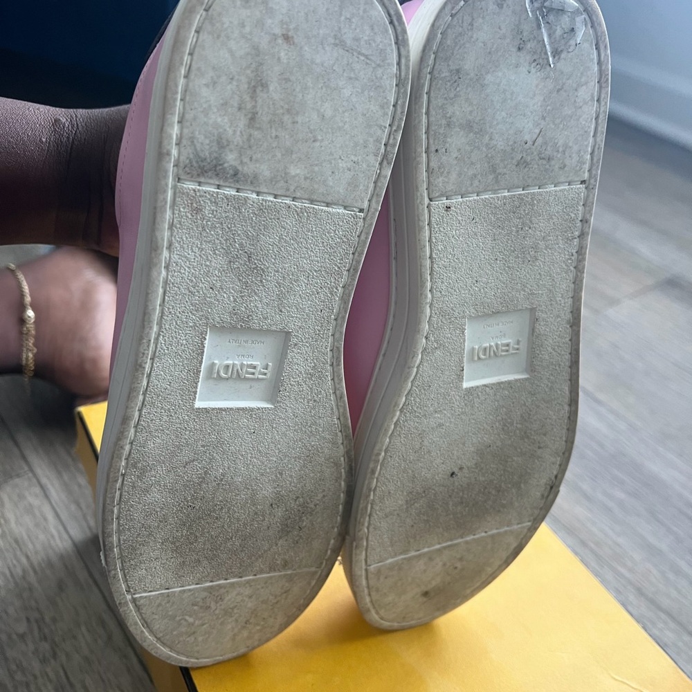 Fendi Women's Pink and Gray Sneakers - Picture 4 of 6